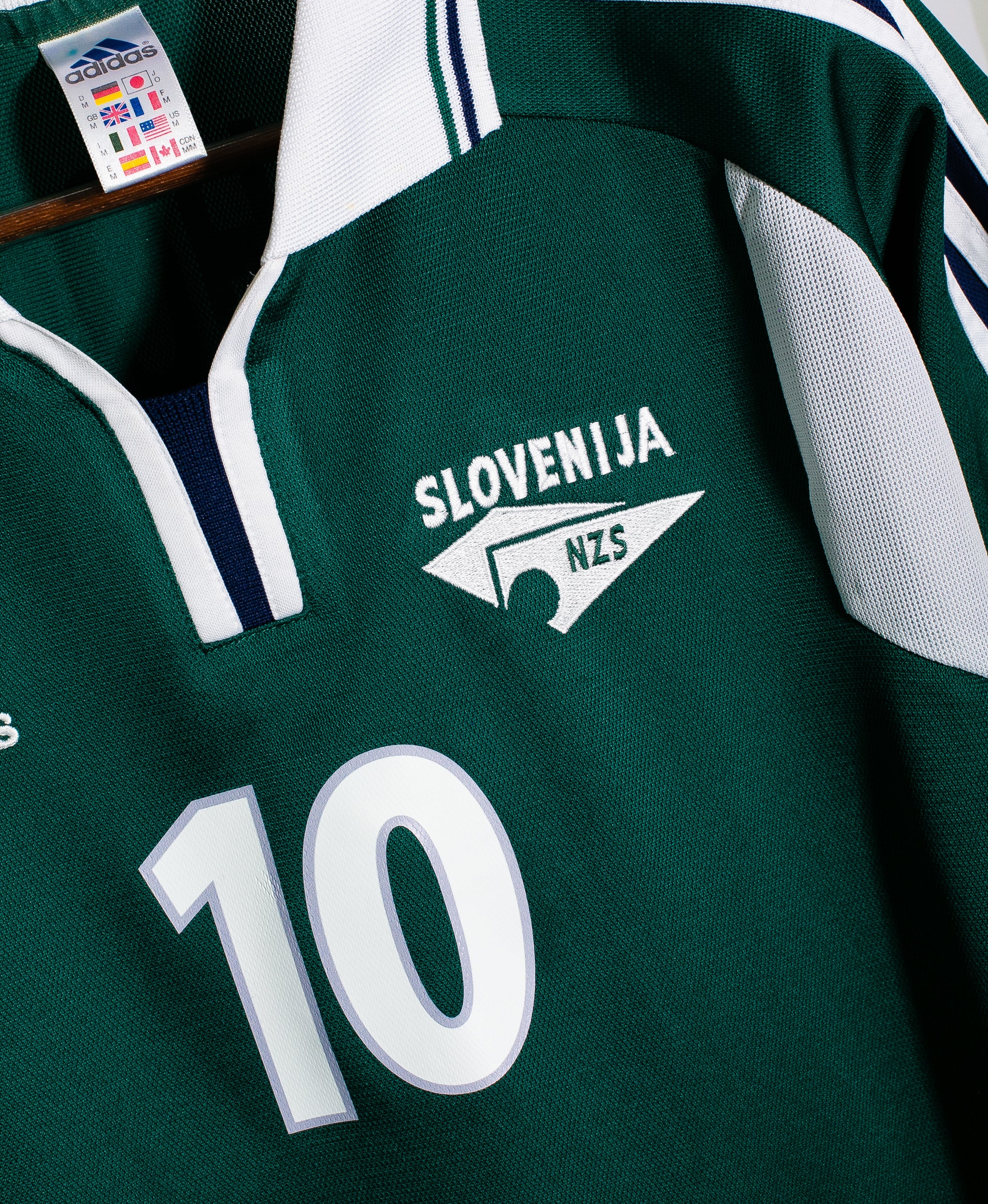 Slovenia 2000 Zahovic Home Kit (M) – Saturdays Football
