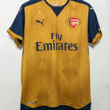 Arsenal 2015-16 Ozil Away Kit (L)