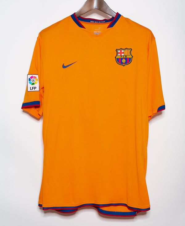Barcelona 2006-07 Ronaldinho Away Kit (2XL)