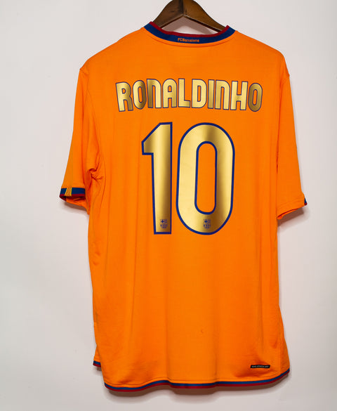 Barcelona 2006-07 Ronaldinho Away Kit (2XL)