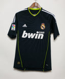 Real Madrid 2010-11 Sergio Ramos Away Kit (S)