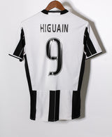 Juventus 2016-17 Higuain Home Kit (M)