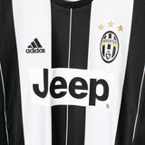 Juventus 2016-17 Higuain Home Kit (M)