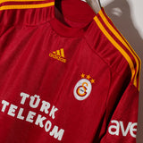 Galatasaray 2009-10 Kewell Home Kit (M)
