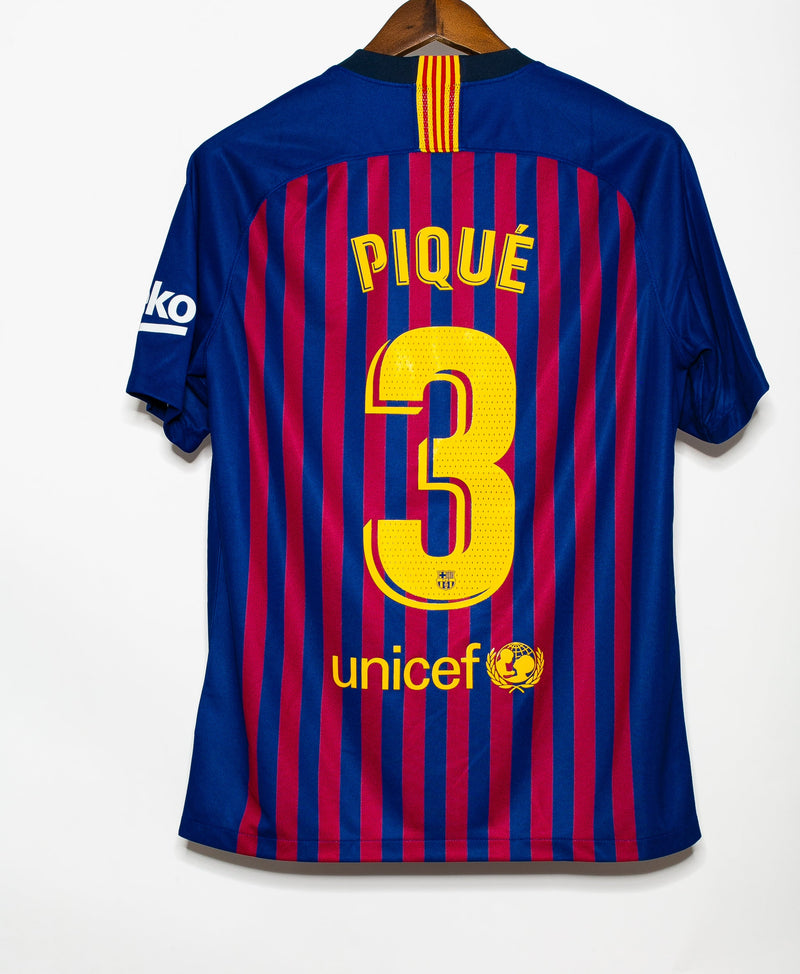 Barcelona 2018-19 Pique Home Kit (M)