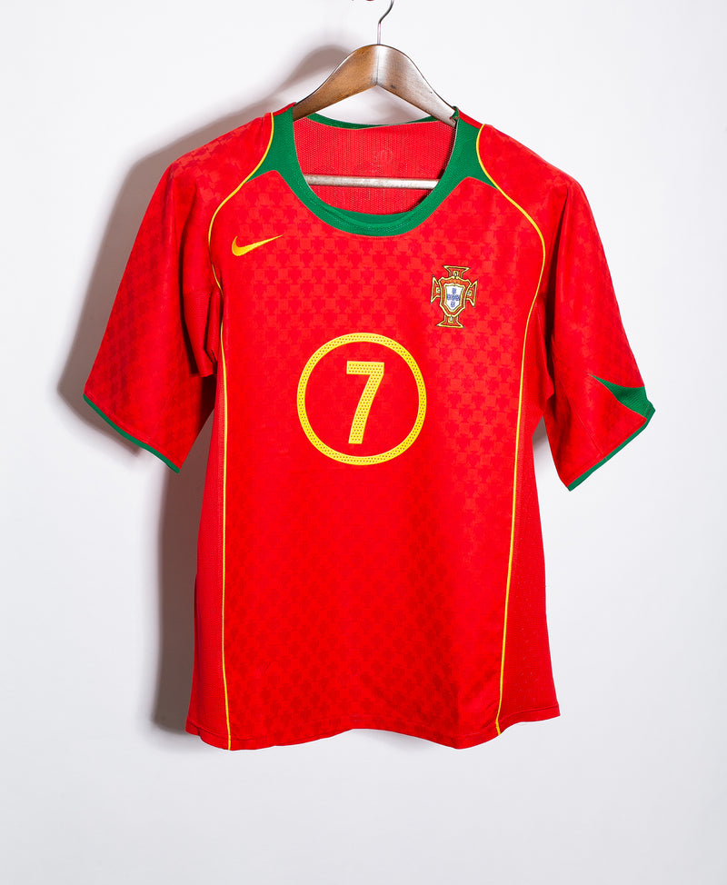 Portugal 2004 Figo Home Kit (XL)