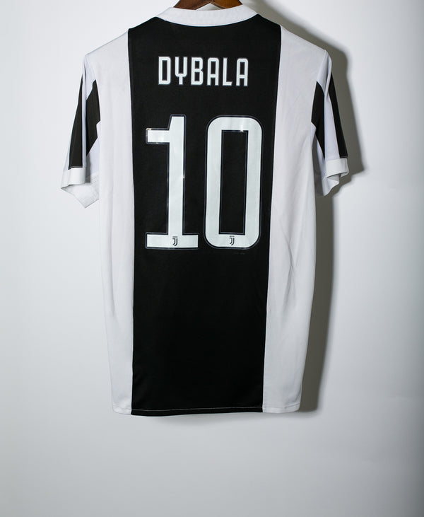 Juventus 2017-18 Dybala Home Kit (L)
