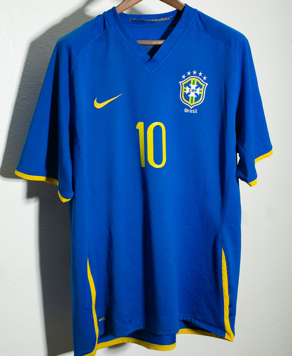 Brazil 2008 Ronaldinho Away Kit (2XL)