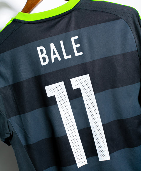 Wales 2016 Bale Away Kit (M)