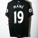 Liverpool 2016-17 Mane Away Kit NWT (XL)