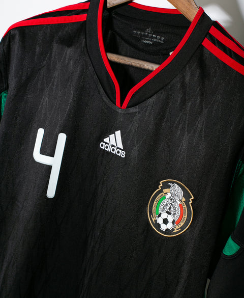 Mexico 2010 Marquez Away Kit (M)