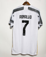 Juventus 2020-21 Ronaldo Home Kit (XL)