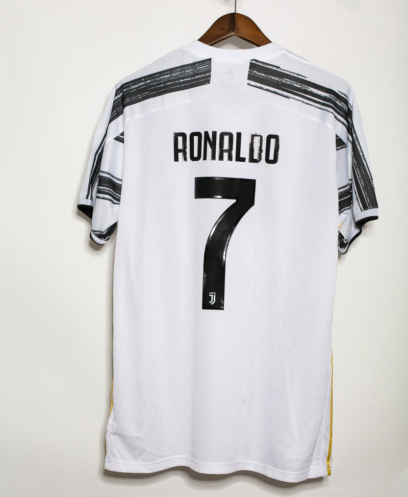 Juventus 2020-21 Ronaldo Home Kit (XL)