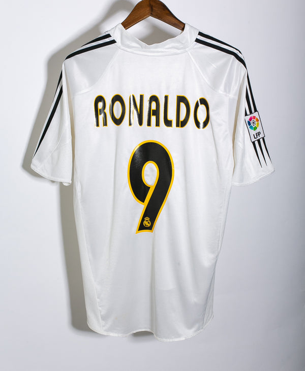 Real Madrid 2004-05 Ronaldo Home Kit (L)