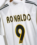 Real Madrid 2004-05 Ronaldo Home Kit (L)