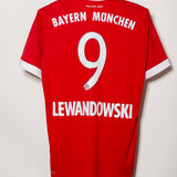 Bayern Munich 2017-18 Lewandowski Home Kit (M)