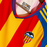 Valencia 2015-16 Away Kit (L)