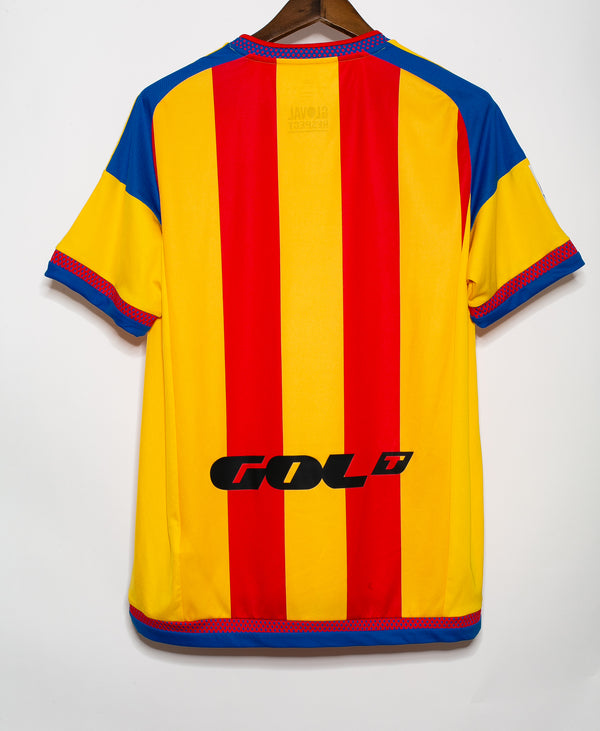 Valencia 2015-16 Away Kit (L)