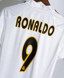 Real Madrid 2004-05 Ronaldo Home Kit (S)