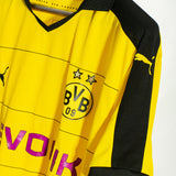 Newcastle 2009-10 Home Kit (L)