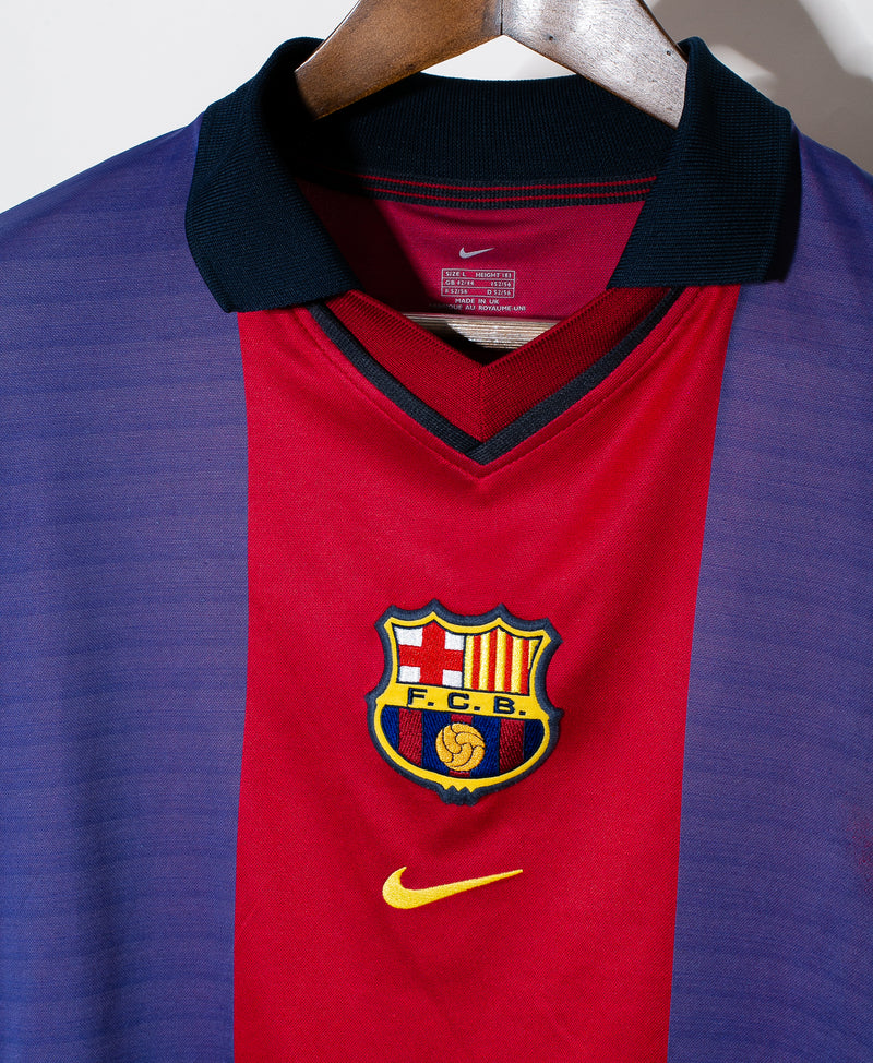 Barcelona 2000-01 Guardiola Home Kit (L)