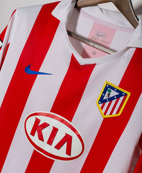 Atletico Madrid 2010-11 Aguero Home Kit (M)