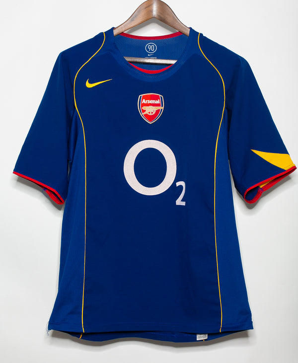 Arsenal 2004-05 Pires Away Kit (L)