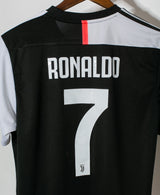 Juventus 2019-20 Ronaldo Home Kit (L)