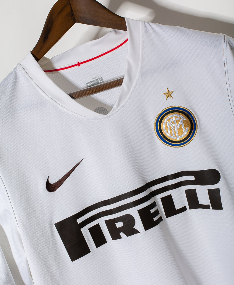 Inter Milan 2008-09 Figo Away Kit (L)
