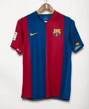 Barcelona 2006-07 Ronaldinho Home Kit (S)