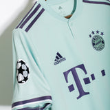Bayern Munich 2018-19 James Away Kit (L)