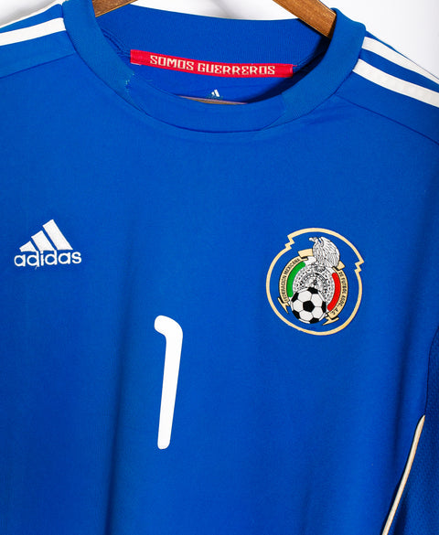 Mexico 2010 Ochoa GK Kit (XL)