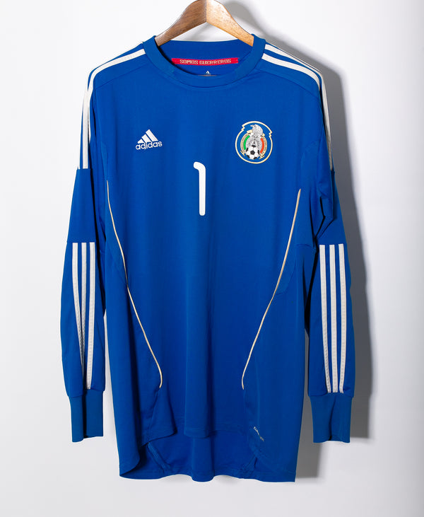 Mexico 2010 Ochoa GK Kit (XL)
