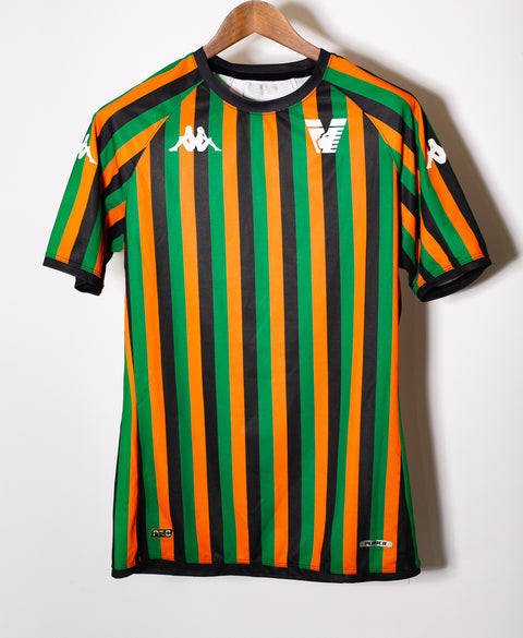 Venezia 2023-24 Prematch Kit (L)