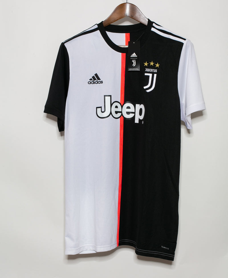 Juventus 2019-20 Ronaldo Home Kit BNWT (L)