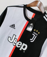 Juventus 2019-20 Ronaldo Home Kit BNWT (L)