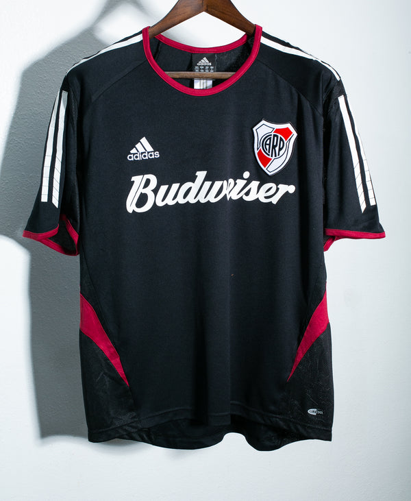 River Plate 2005-06 Gallardo Third Kit (L)