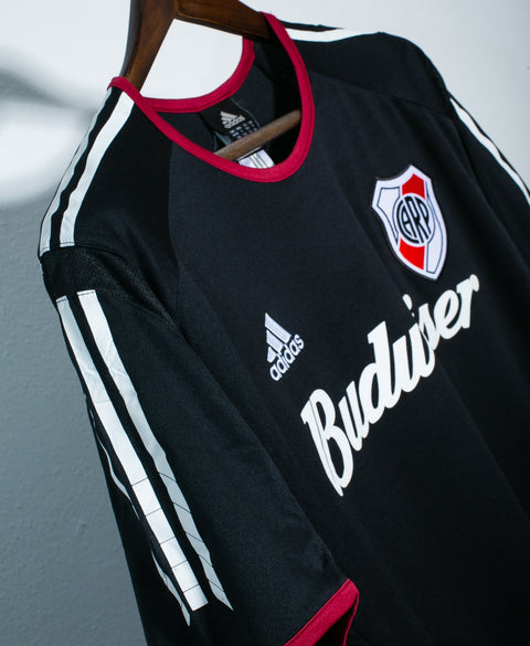 River Plate 2005-06 Gallardo Third Kit (L)