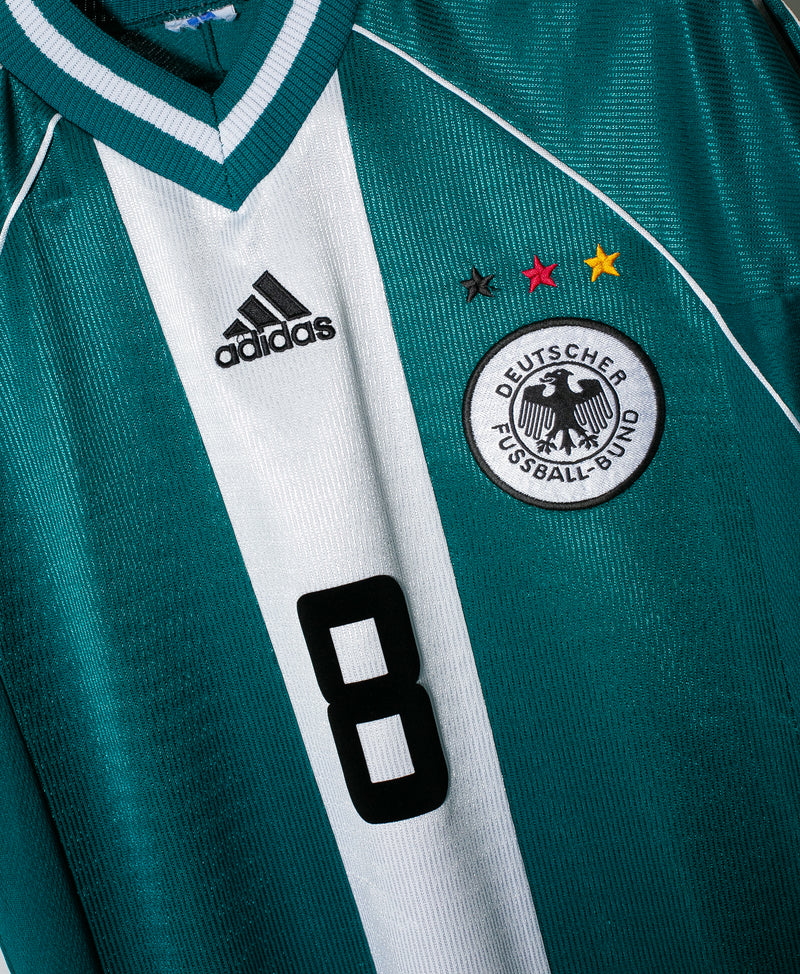 Capital Bra presents the German national football team away kit by