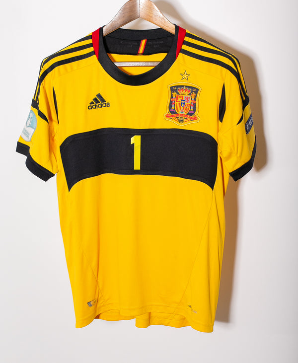 Spain 2012 Casillas GK Kit (M)