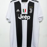 Juventus 2018-19 Ronaldo Home Kit (XL)