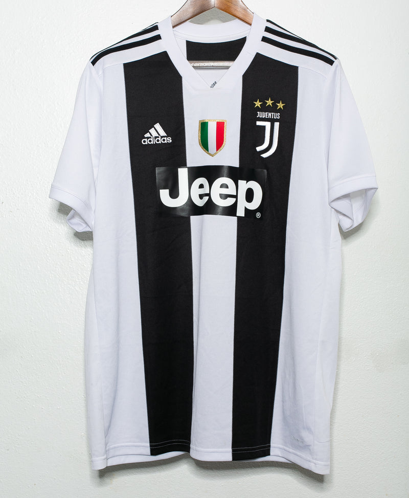 Juventus 2018-19 Ronaldo Home Kit (XL)