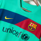 Barcelona 2010-11 Xavi Away Kit (XL)