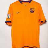 Barcelona 2006-07 Ronaldinho Away Kit (L)
