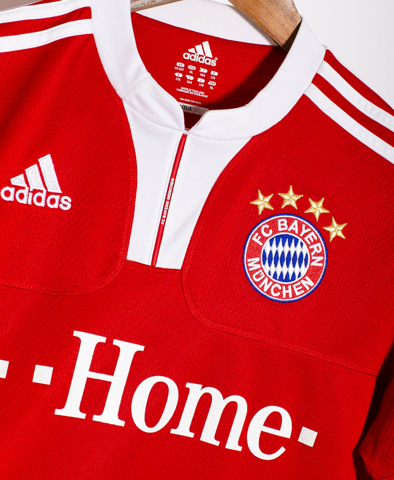 Bayern Munich 2009-10 Lahm Home Kit (Youth XL)