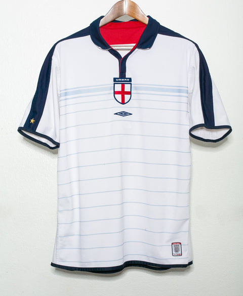 England 2004 Beckham Home  Reversible  Kit (L)