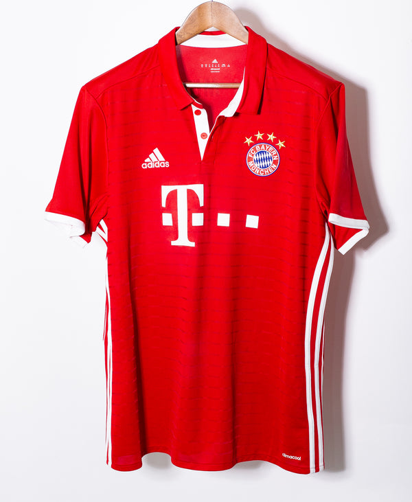 Bayern Munchen 2016-17 Robben Home Kit NWT (XL)
