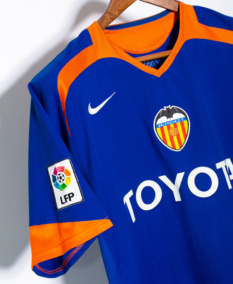 Valencia 2005-06 David Villa Away Kit (M)