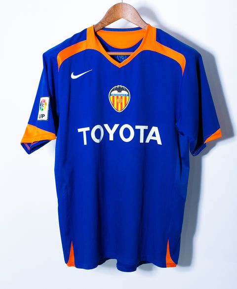 Valencia 2005-06 David Villa Away Kit (M)