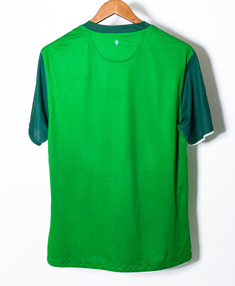 Werder Bremen 2010-11 Home Kit (L)